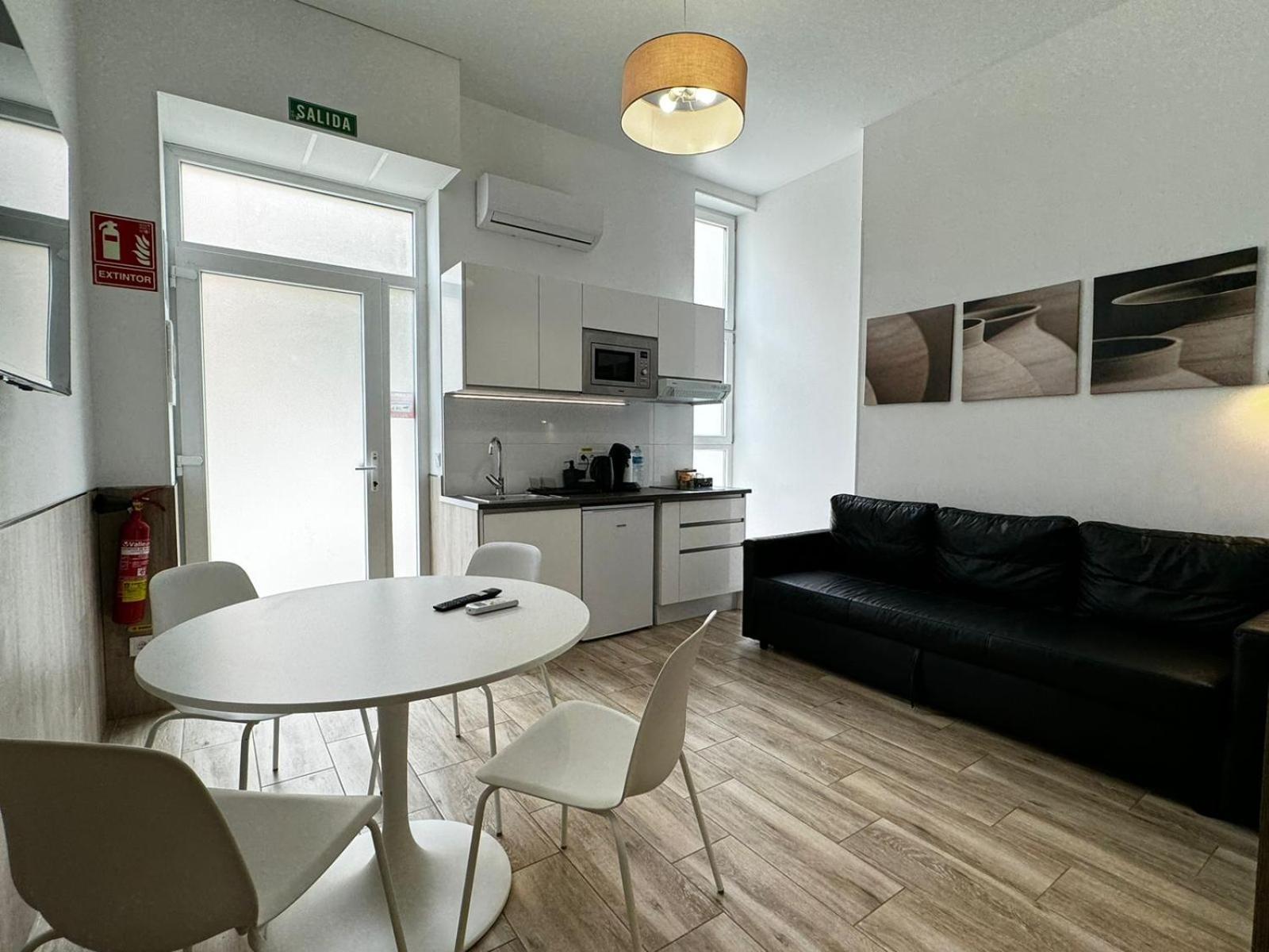 Aparthotel Rodrigues 15 Valencie Exteriér fotografie